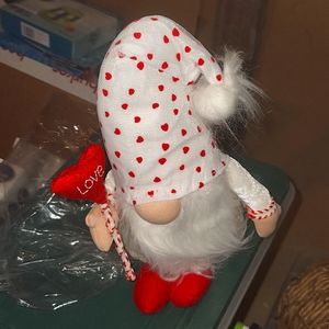 Valentine Gnome